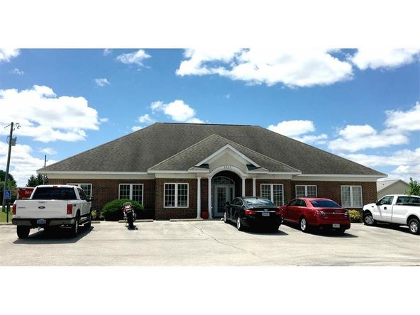 Suite A : 2203 Blairsferry Crossing, Hiawatha, IA, 52233